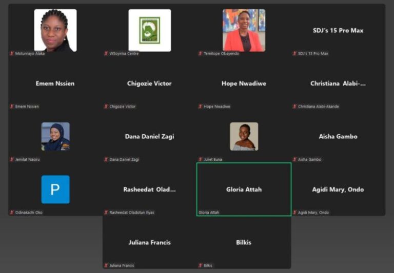 FRLP mentors sharpen participants’ skills at investigative reporting workshop